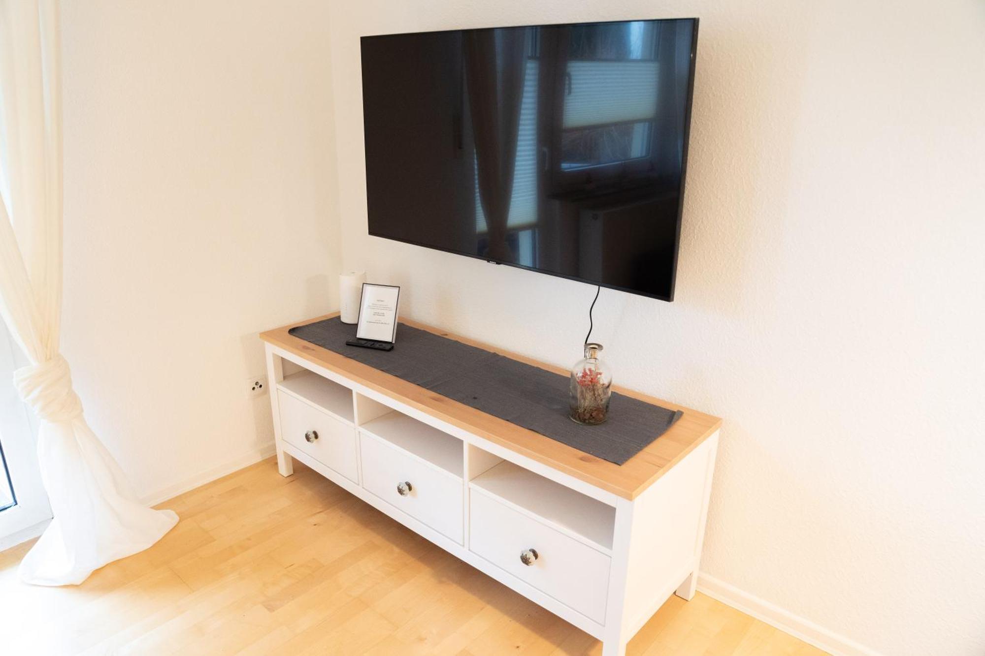 Ferienwohnung มอนทาเบาอาร์ ภายนอก รูปภาพ
